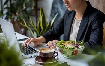 Healthy Lifestyle Tips for Busy Professionals: Balancing Health and Work