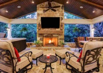 50 Stylish Patio Cover Ideas (for All Budgets)