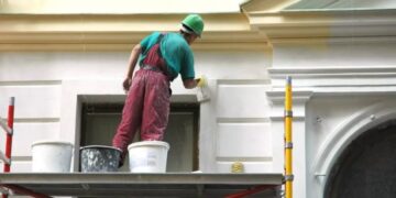 The Role of a House Painter in a Home Renovation Project - Playqup